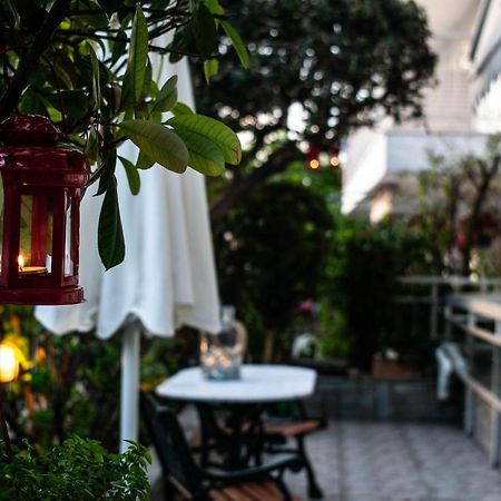 Kiki'S Apartments Néos Pírgos エクステリア 写真