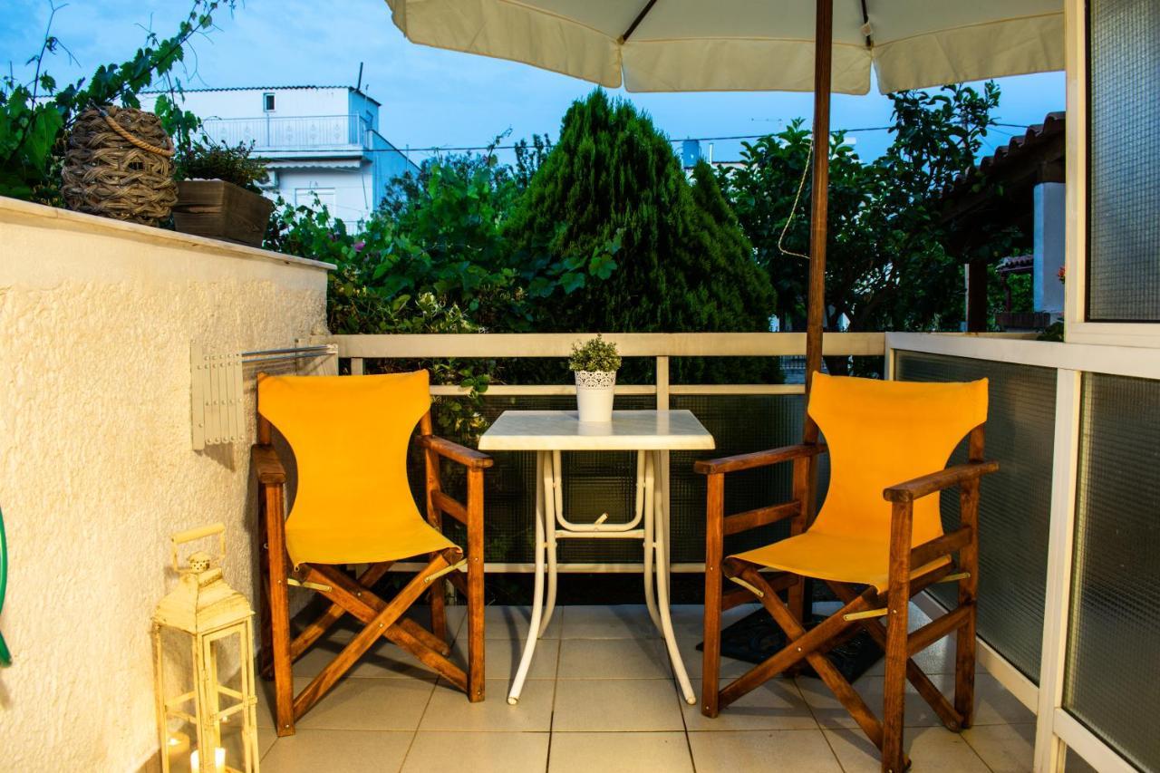 Kiki'S Apartments Néos Pírgos エクステリア 写真