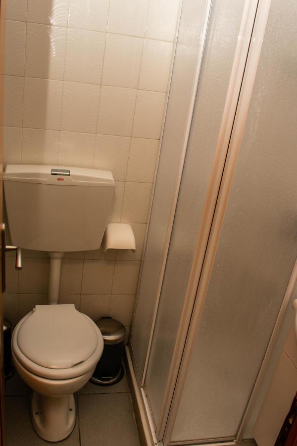 Kiki'S Apartments Néos Pírgos エクステリア 写真